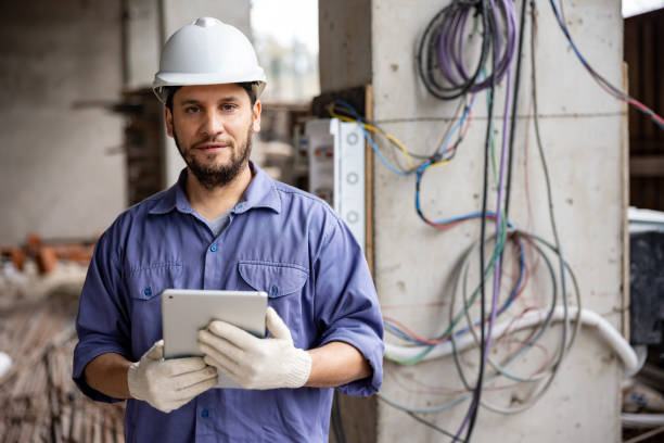 Best Licensed Electrician  in Willowick, OH